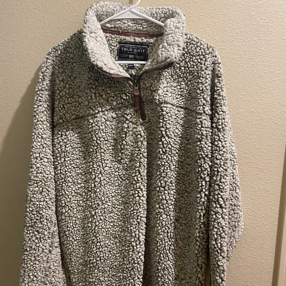 Tru Grit pullover